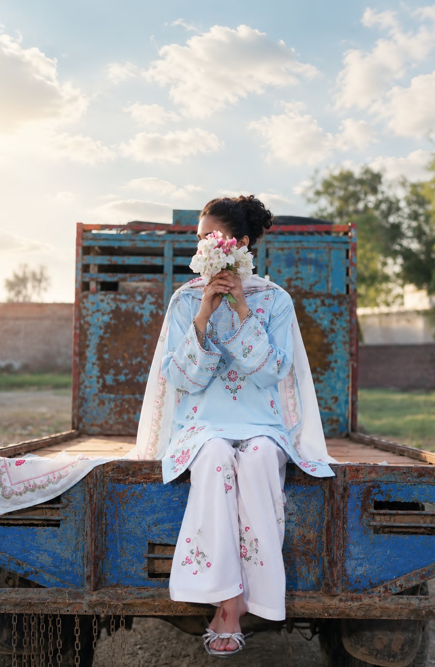 Casual Lite Cloudveil - Sky Blue